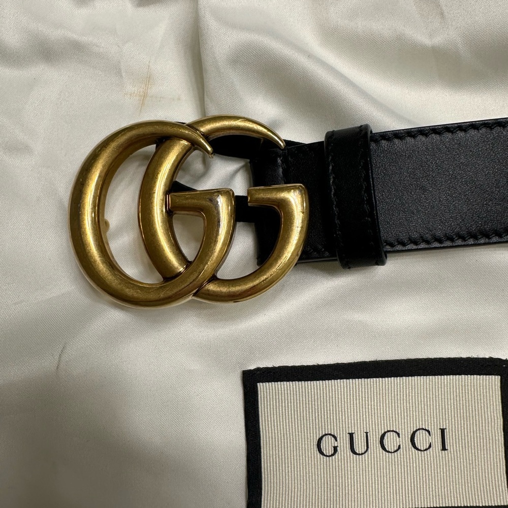 Gucci Black Belt with Gold Buckle - Picture 2 of 4